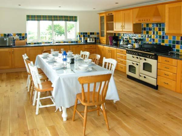 The Grange Villa Walton West Dış mekan fotoğraf